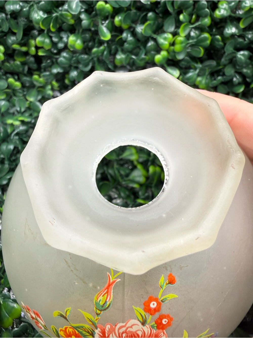 Vintage Westmoreland Satin Glass Floral Fairy Lamp - Picture 7 of 12